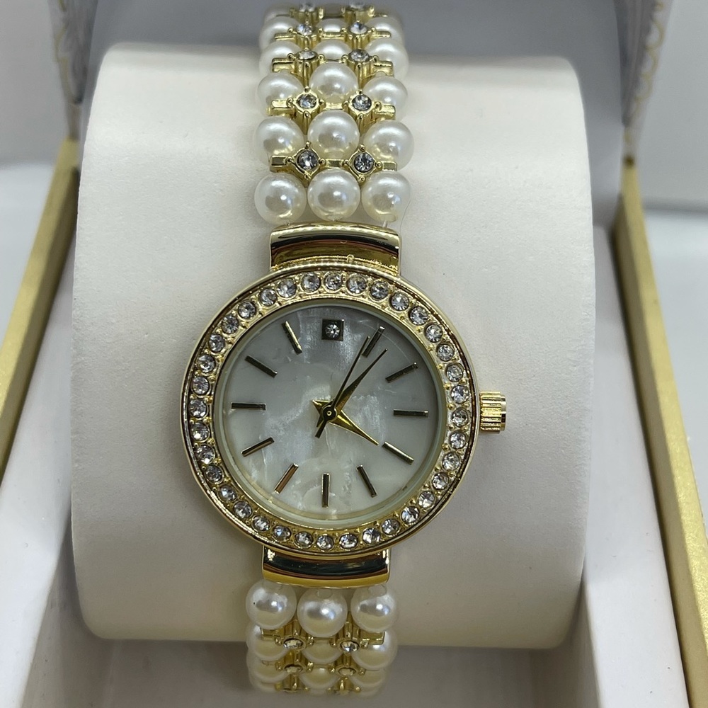 BNIB Charter Club Ladies Watch Pearl style